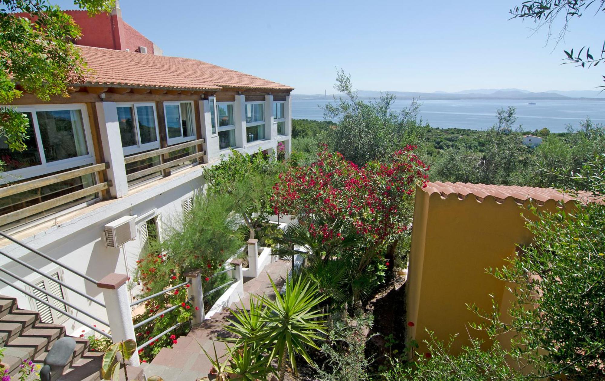 Hotel Paola Carloforte  Exterior foto